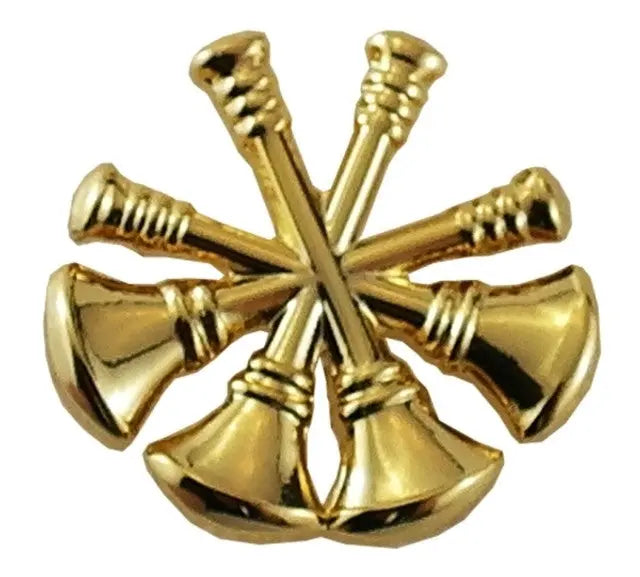 Hero's Pride - Collar Brass