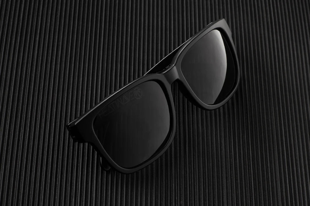 Apollo Sunglasses: BLACK - Heatwave