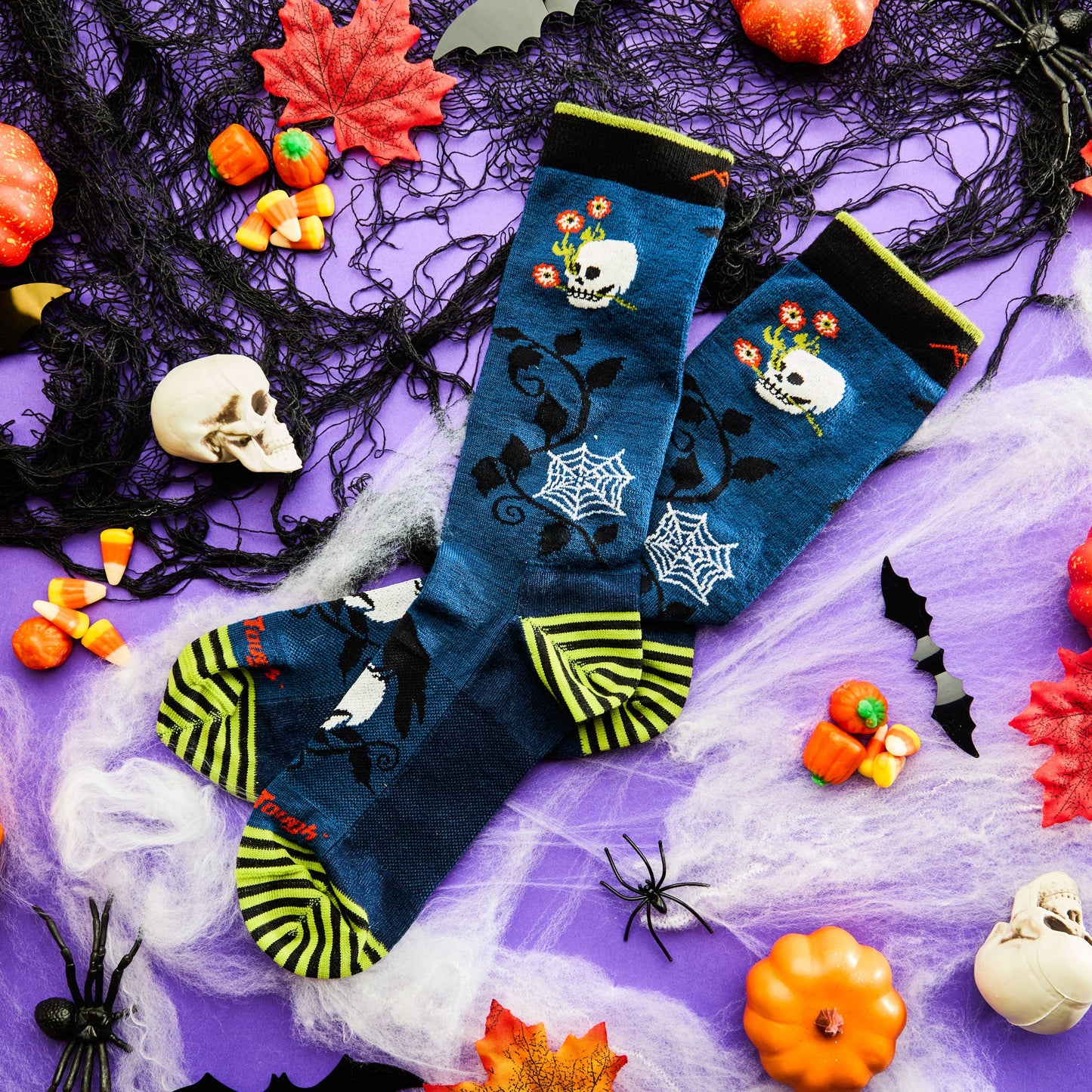 Unisex Spooky Hollow Crew Lightweight Lifestyle Socks