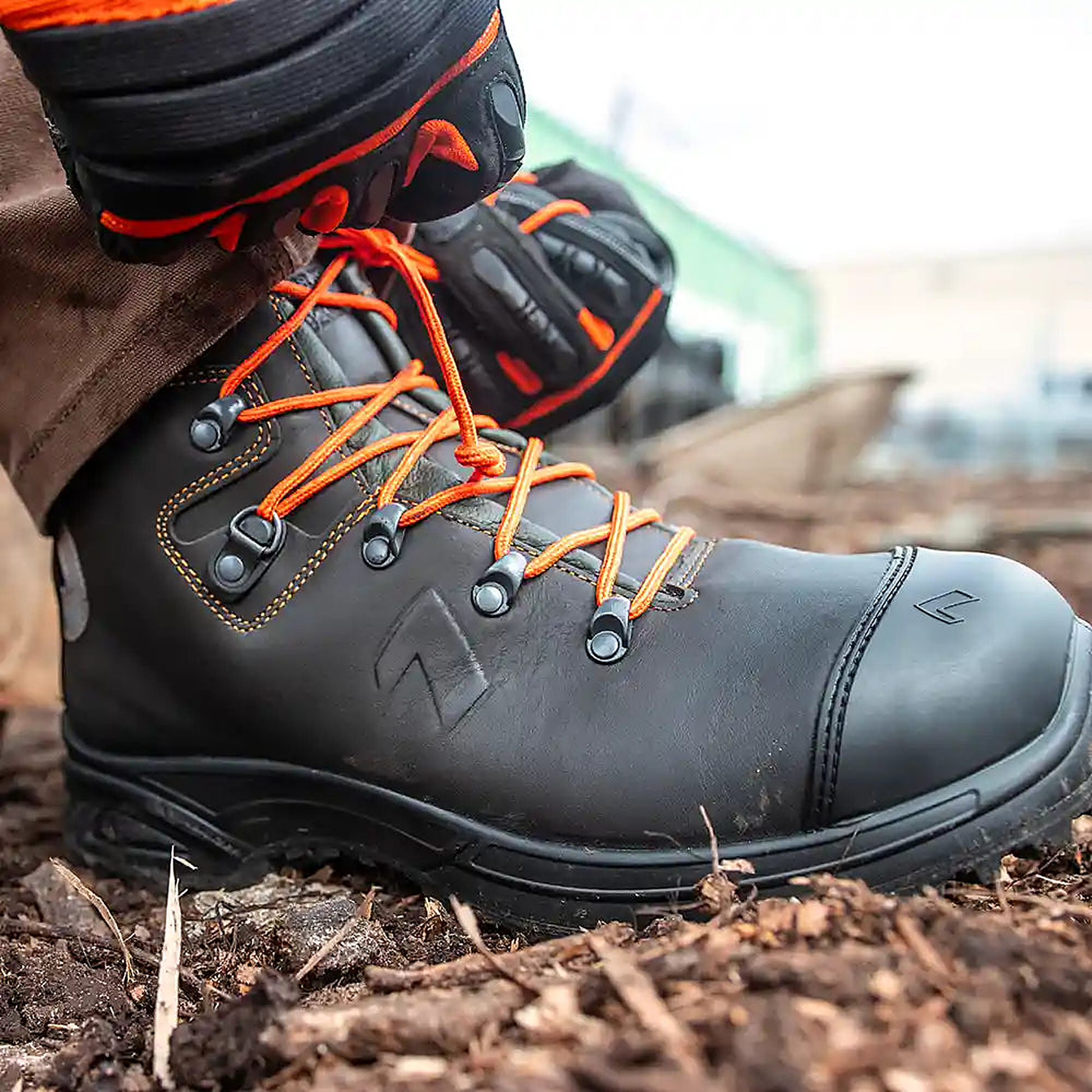 HAIX XR200 2-zone lacing