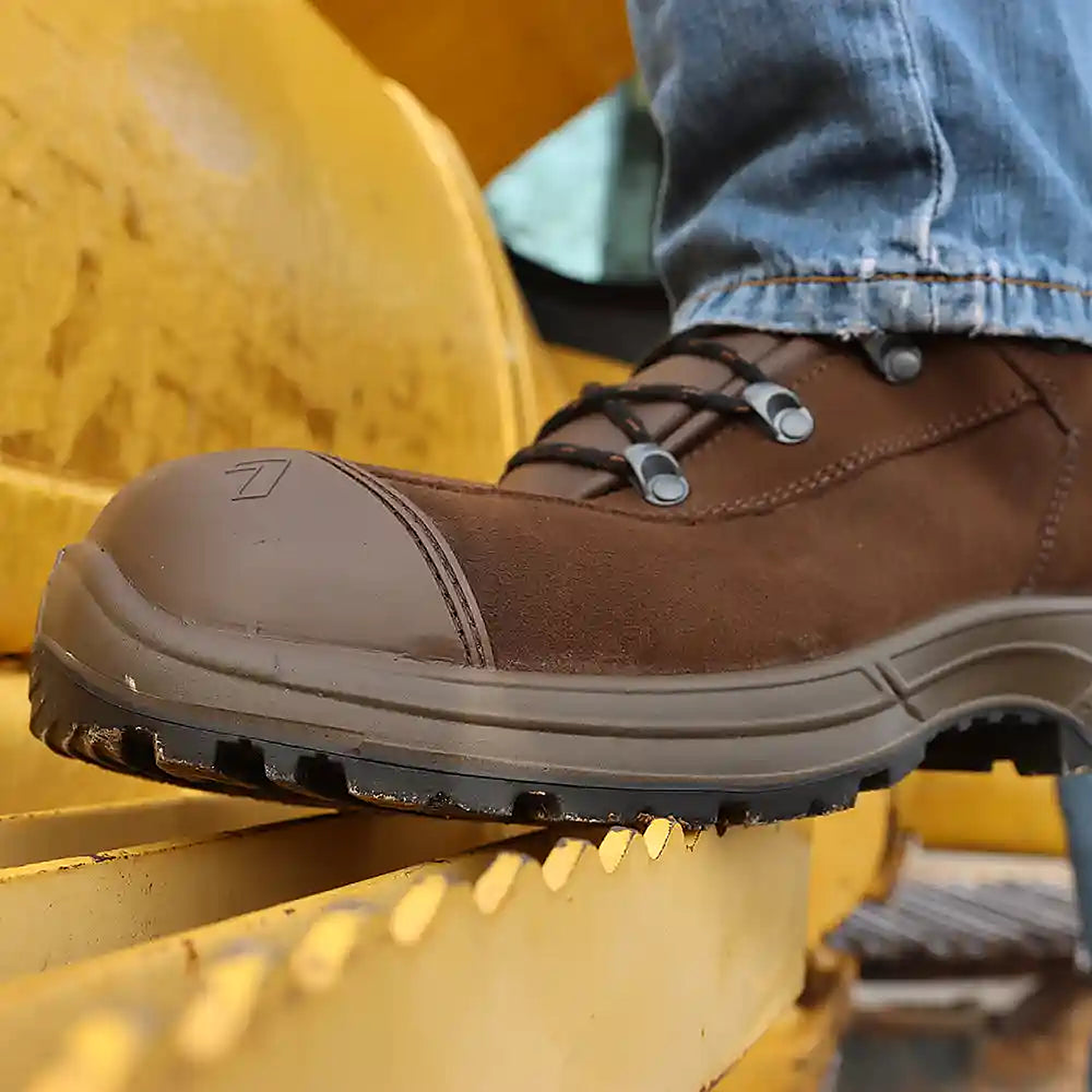 HAIX XR23 composite toe
