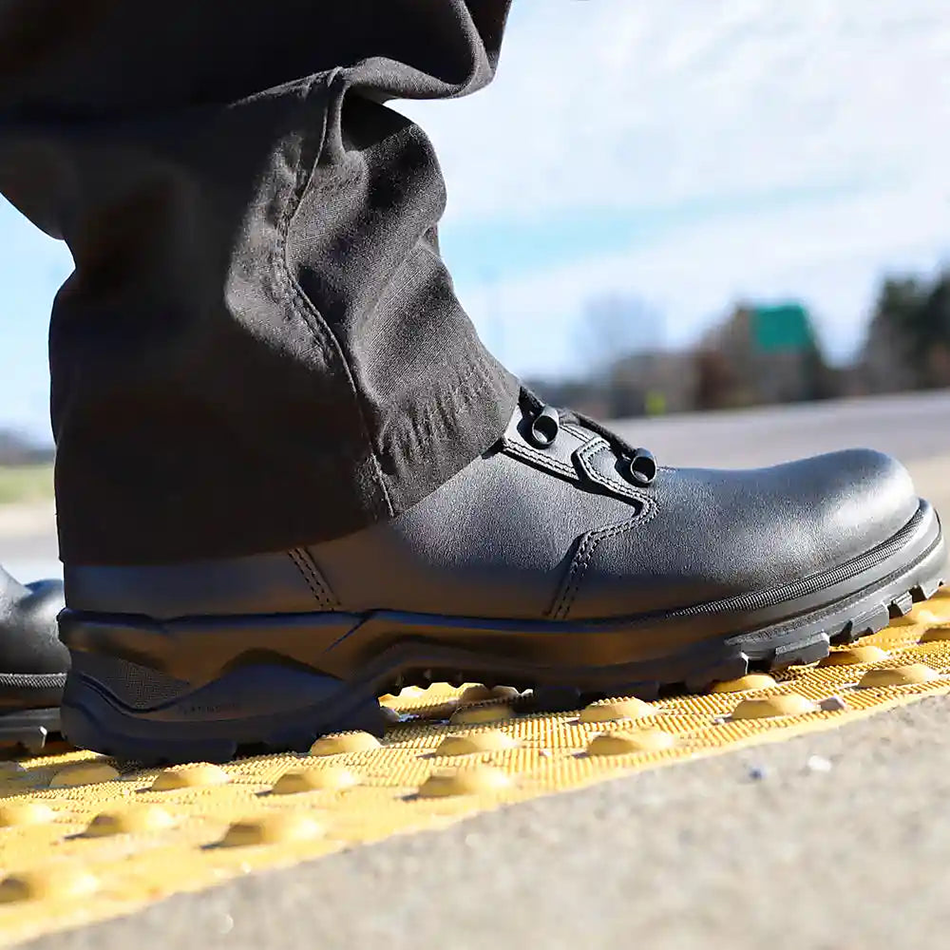 HAIX Enforce X Mid shock absorption