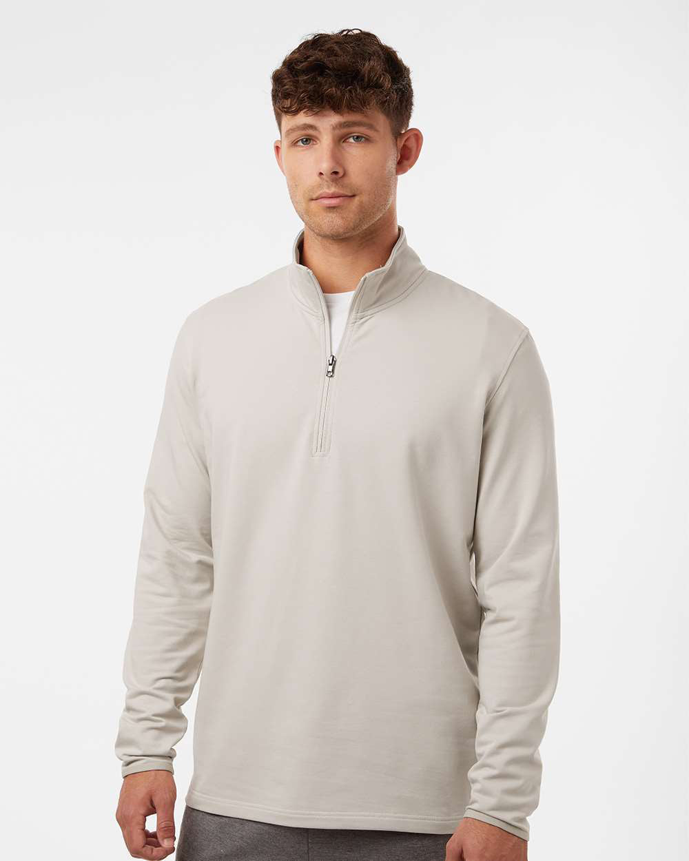 Independent Trading Company Perform Quarter Zip in Smoke, quarter-zip — front view (2)