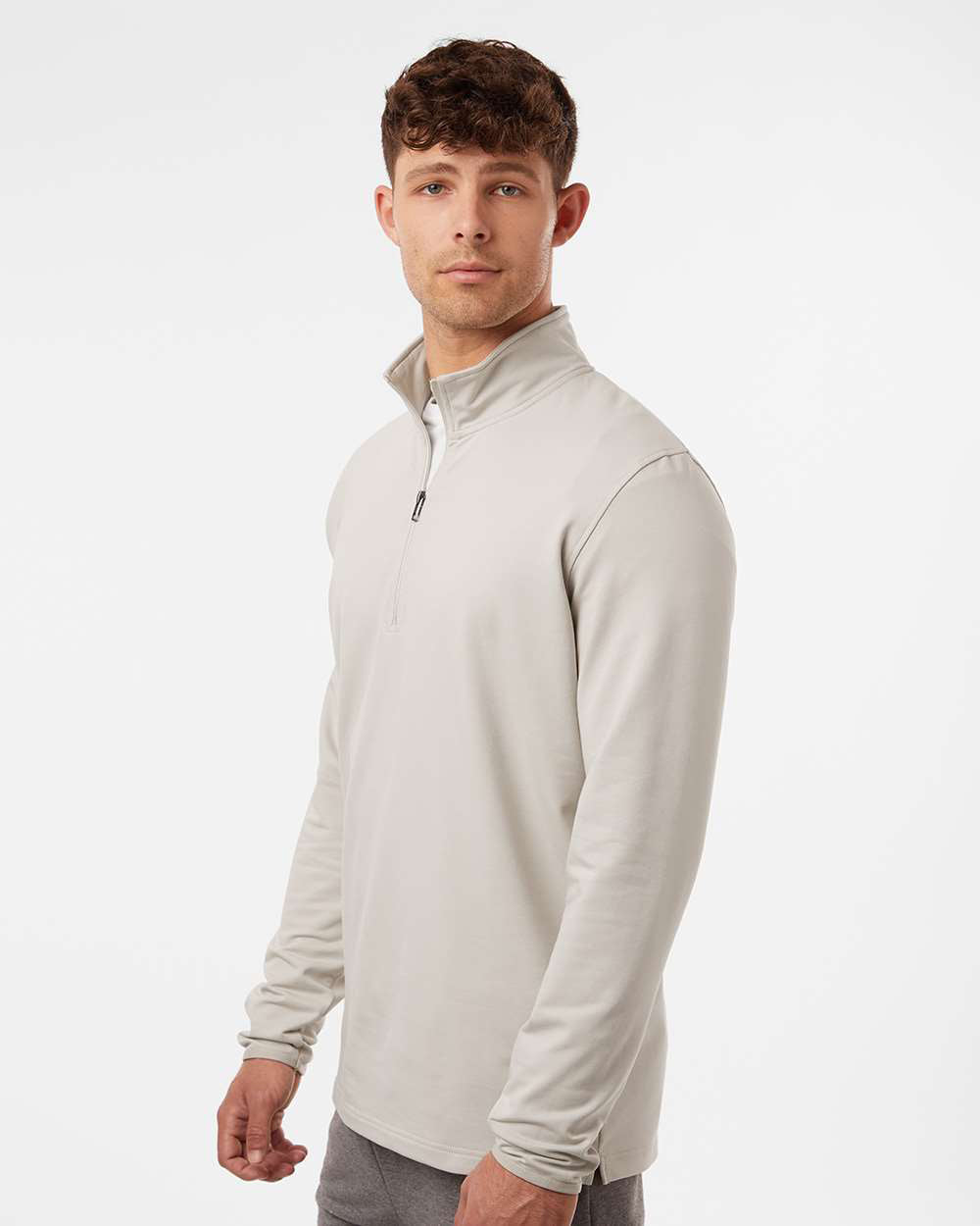 Independent Trading Company Perform Quarter Zip in Smoke, quarter-zip — side view (2)