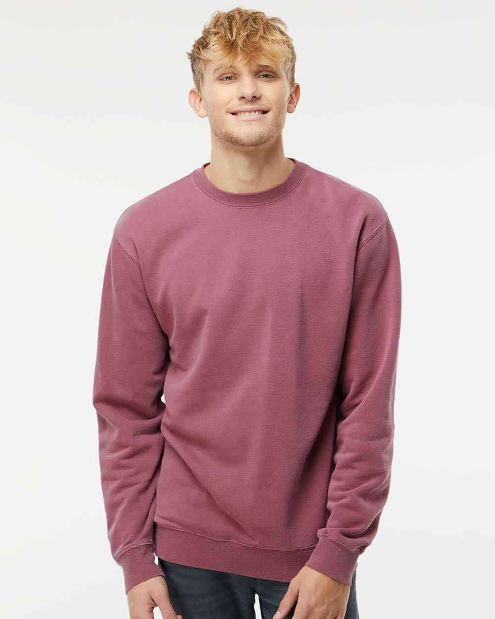 Independent Trading Company 9oz. Unisex Midweight Pigment Dye Crew in Maroon — front view (2)