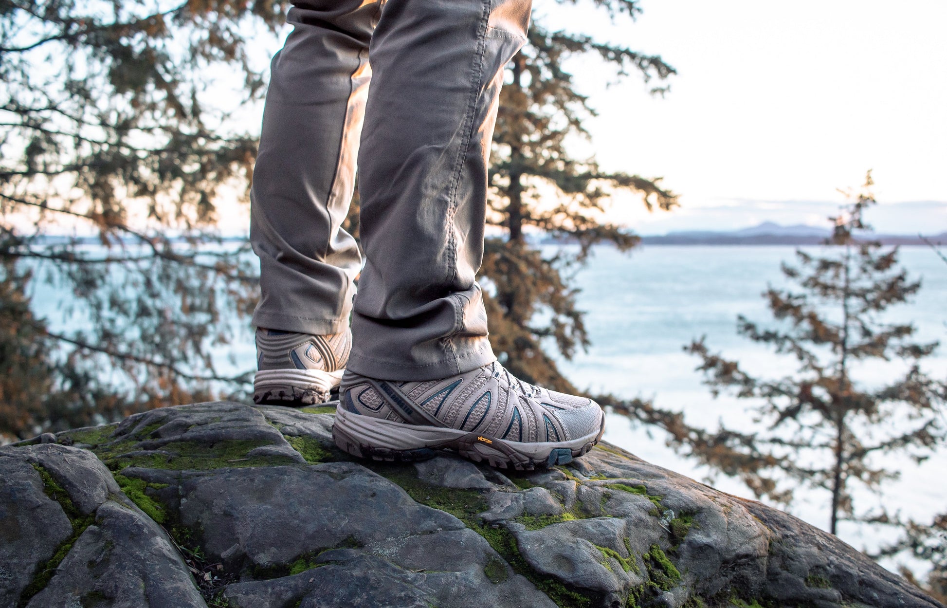 ROCKROOSTER Bedrock Sand 6 Inch Waterproof Hiking Boots with VIBRAM® Outsole OT21065 (8)