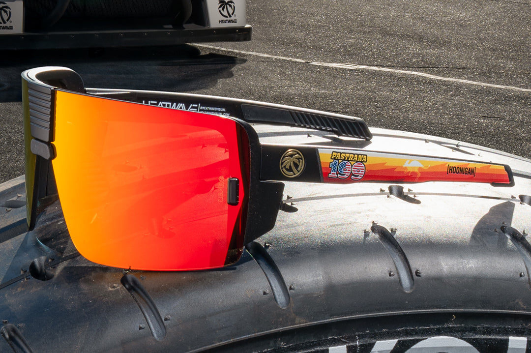 Heat Wave Visual Vector HOONIGAN PASTRANA Customs sunglasses view 3