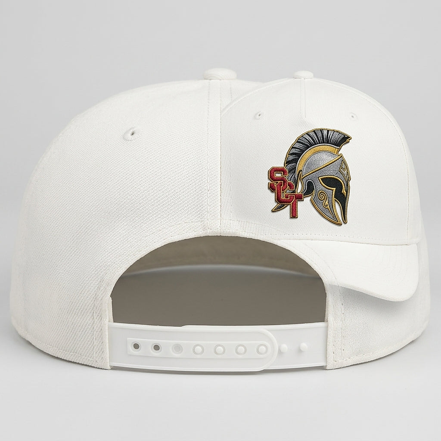 Siskiyou Trojans SCT crest on White snapback-6panel-mid (back view)