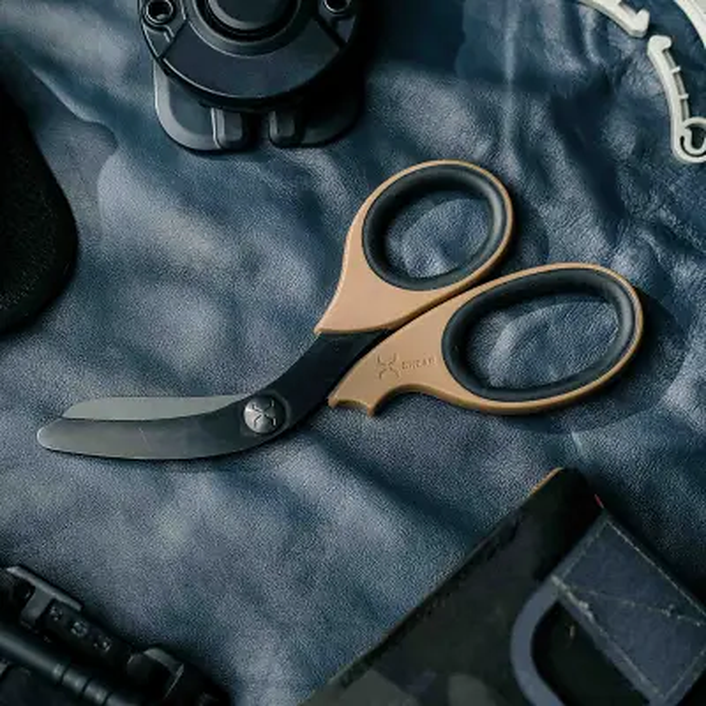 XShear 7.5” Heavy Duty Trauma Shears - back view