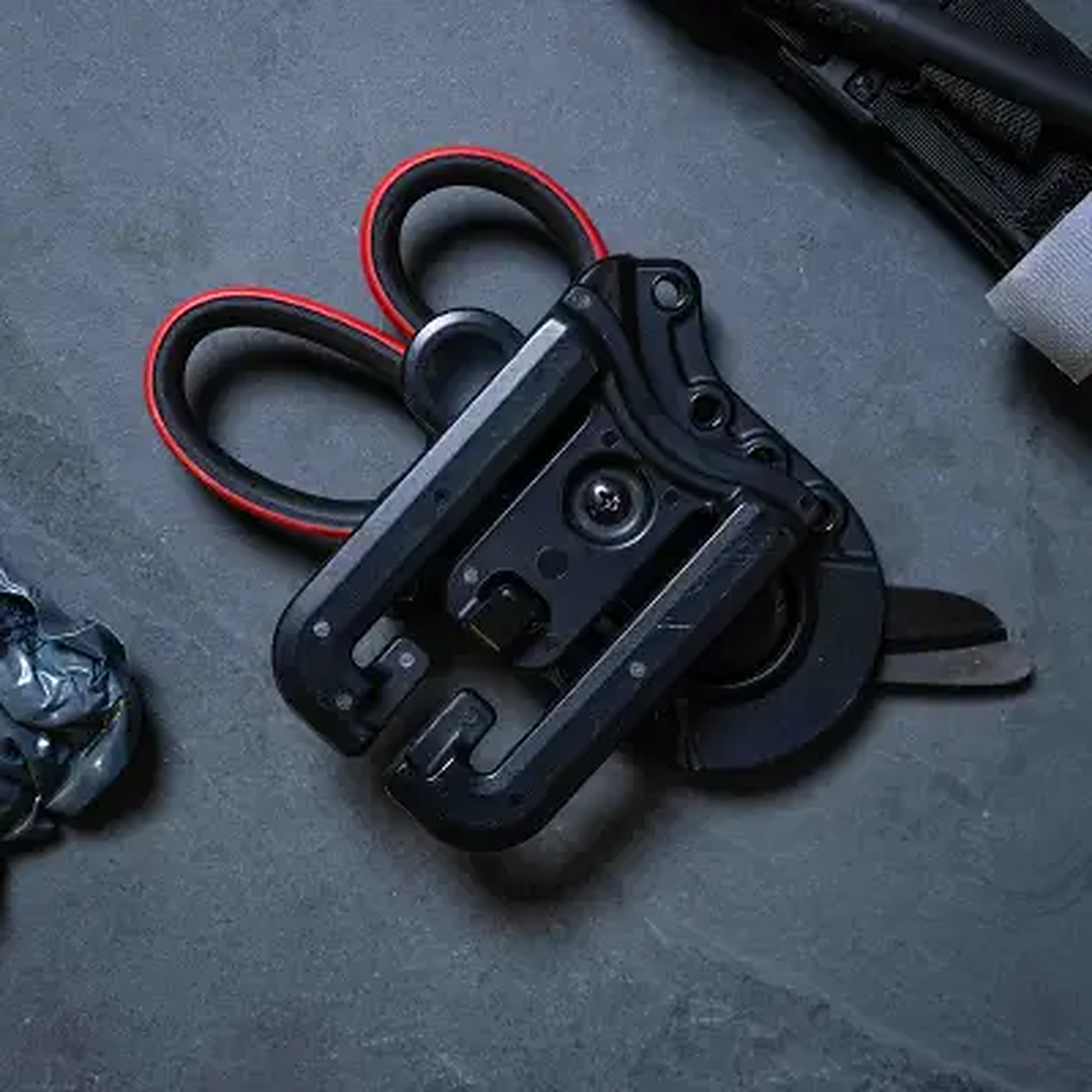 XShear Tactical Holster - side view