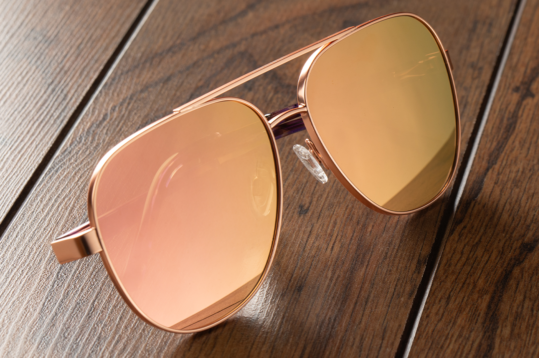Heat Wave Visual Incline Velvet Tortoise Frame Rose Gold Lens sunglasses view 9